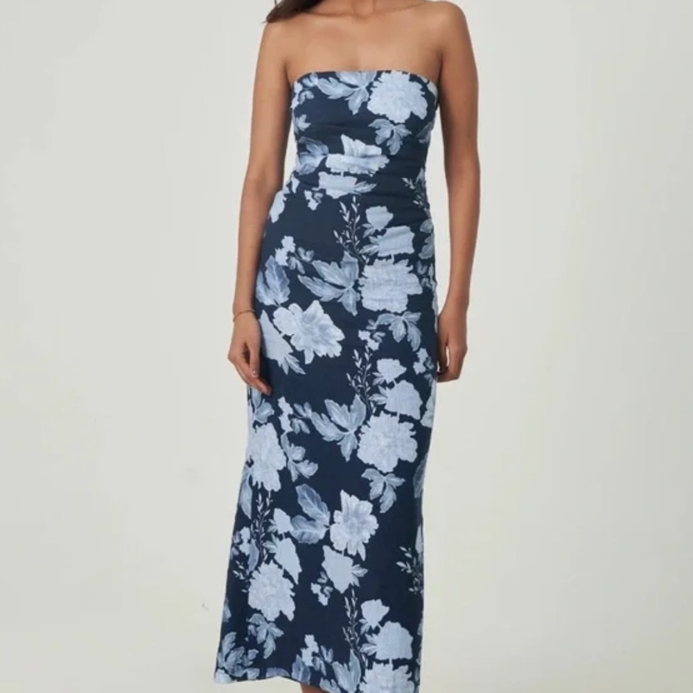 Summer Away Lisse Dress new with tags